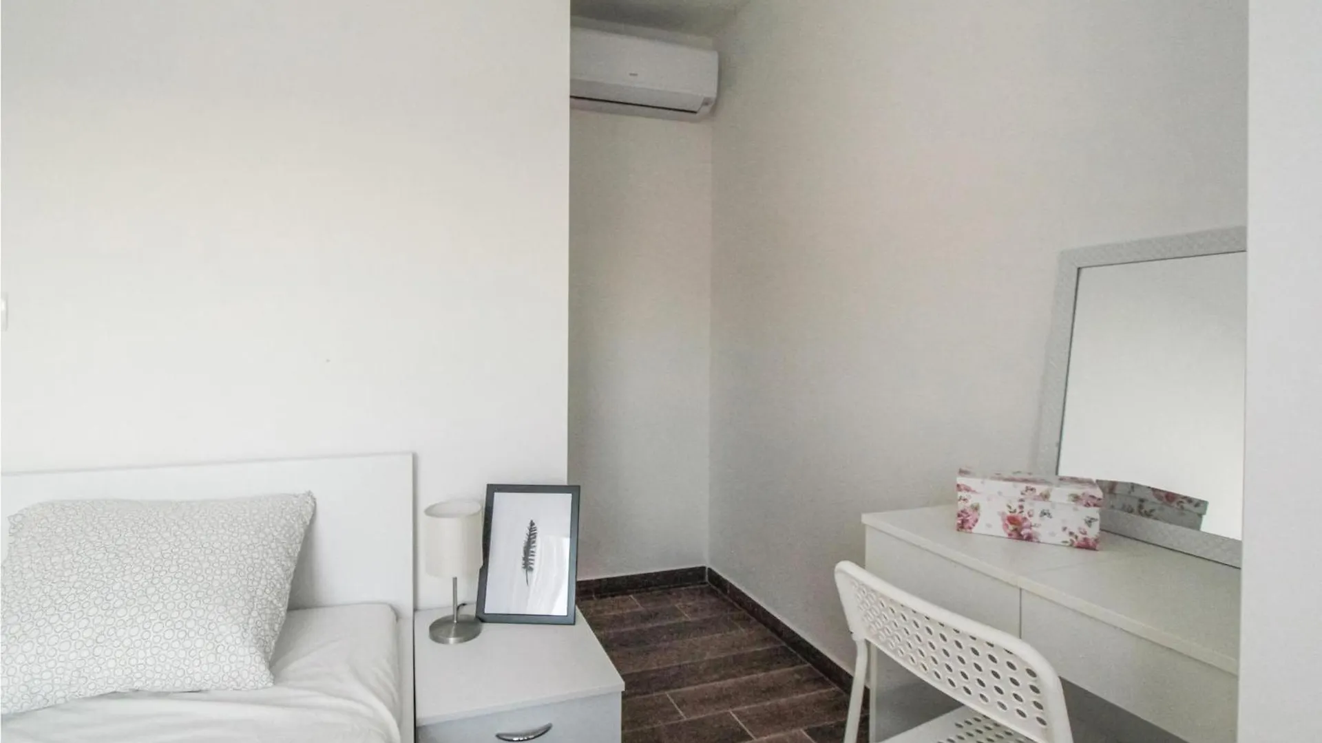 Gorgeous Apartment In Okrug Gornji With Wifi Trogir