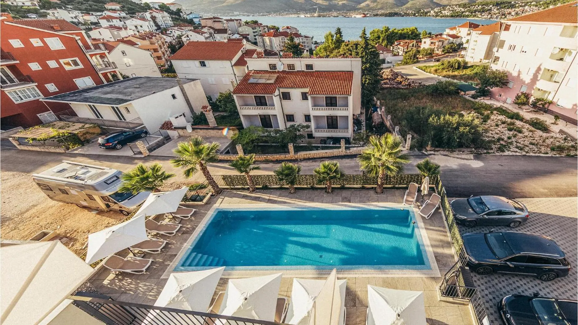 Gorgeous Apartment In Okrug Gornji With Wifi Trogir